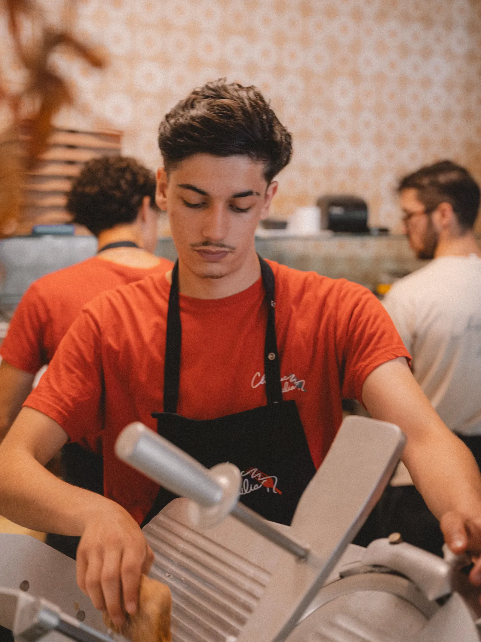 Galerie - cuisine-employe2